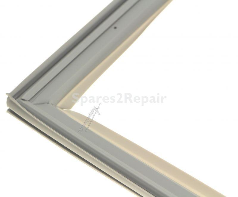 Refrigerator Door Seal - 4055738969 Gasket White 790x595 [Electrolux Aeg]