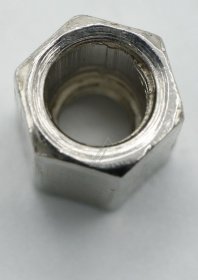 Nut - C00506965 Nut Motor Fc For Mwo [Whirlpool Indesit]