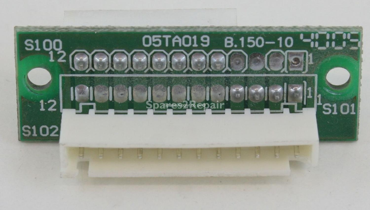 Maxim 11-57 - Connector - 05TA019